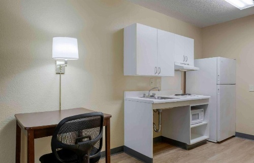 Extended Stay America Suites - Tucson - Grant Road image 5